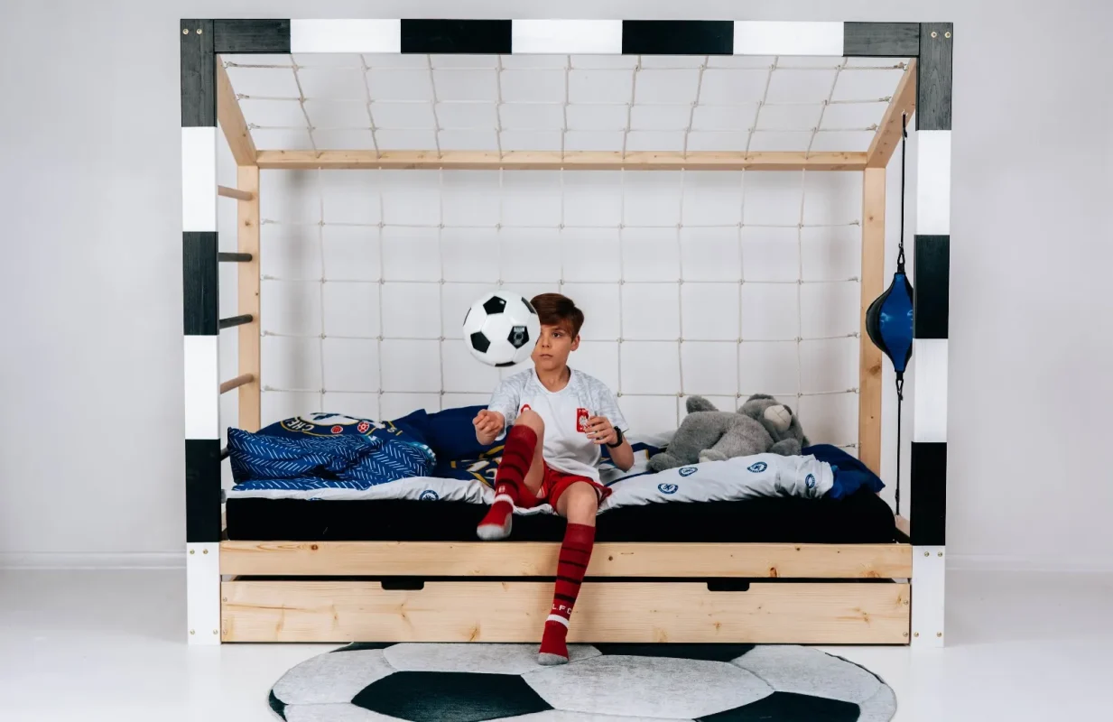 Łóżko bramka piłkarska dla dzieci od Paco Design