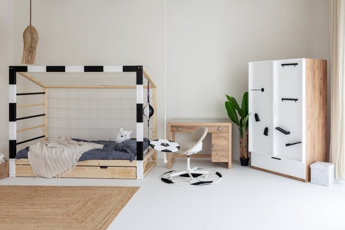 Pokój piłkarski Paco Design - łóżko bramka, biurko i szafa w zestawie mebli dla dzieci inspirowanych futbolem